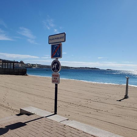 2 Pieces 32M2 Plage A 150M Fréjus Екстериор снимка